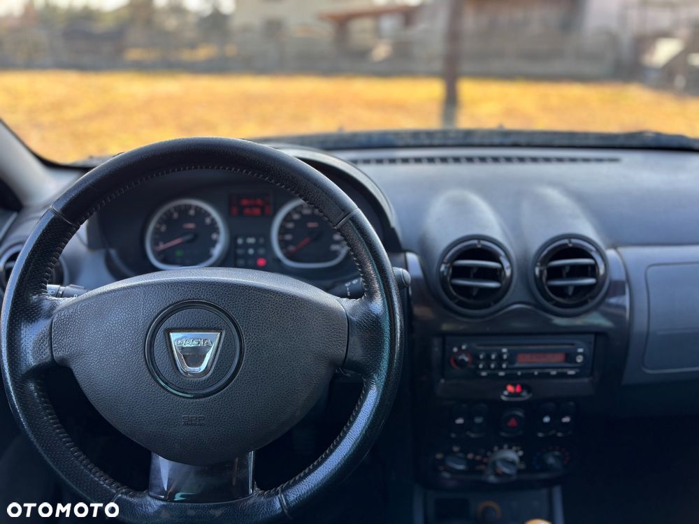 Dacia Duster 1.6 - 8