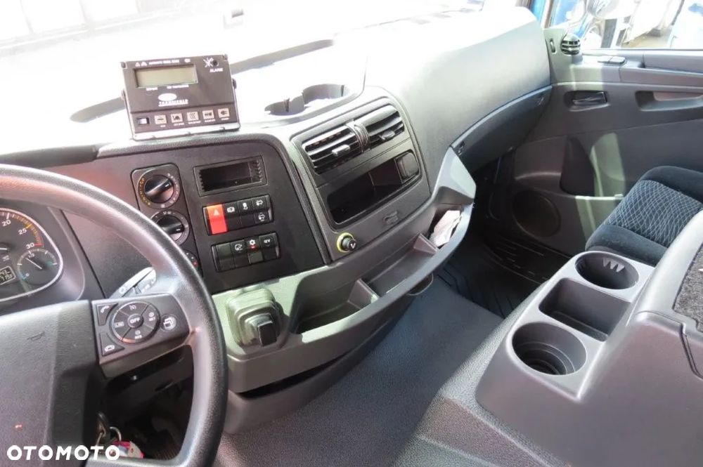 Mercedes-Benz ATEGO 1223 CHŁODNIA CARRIER NOWY AGREGAT!!! WINDA 190 TYS. KM!!!! SPROWADZONY z Niemiec - 11
