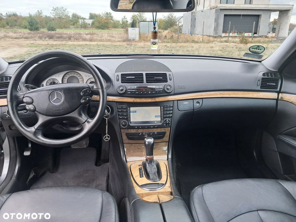 Mercedes-Benz Klasa E - 14