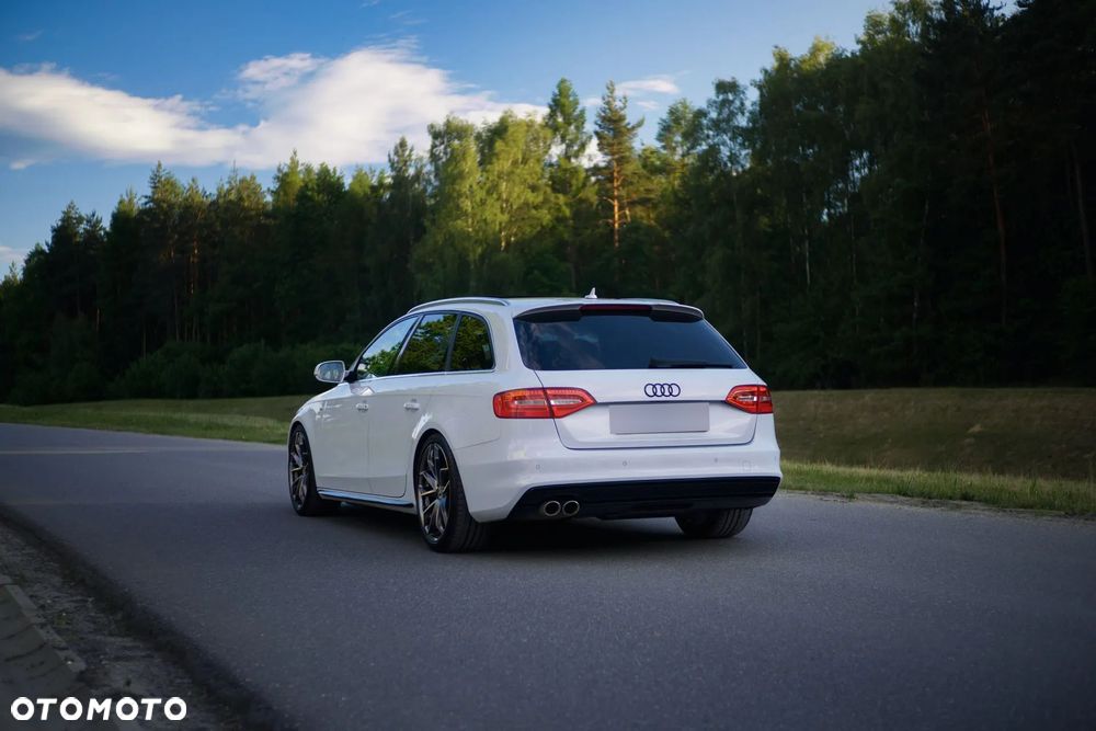 Audi A4 Avant 2.0 TDI Quattro Sport S tronic - 4