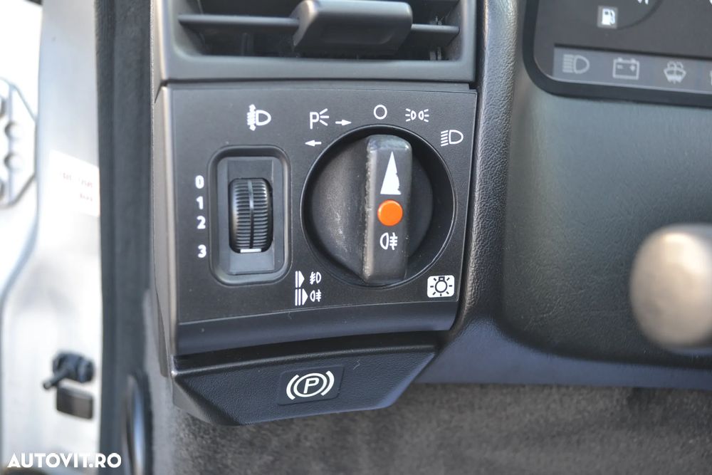 Mercedes-Benz SL - 19