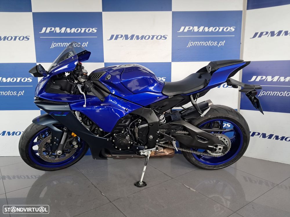 yamaha yzf R1 - 2