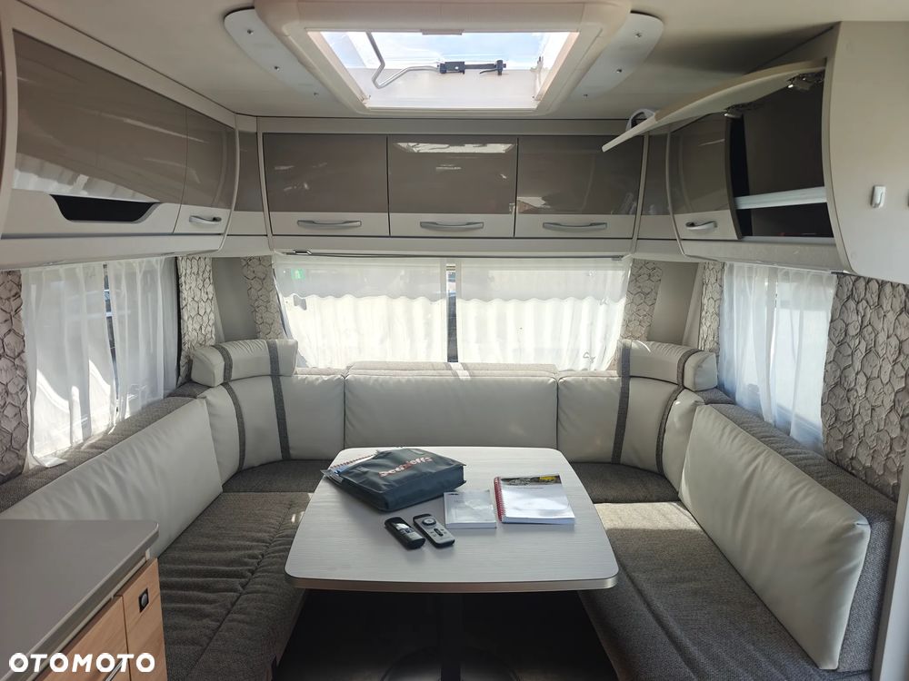 Dethleffs Nomad 650 RQT - 10
