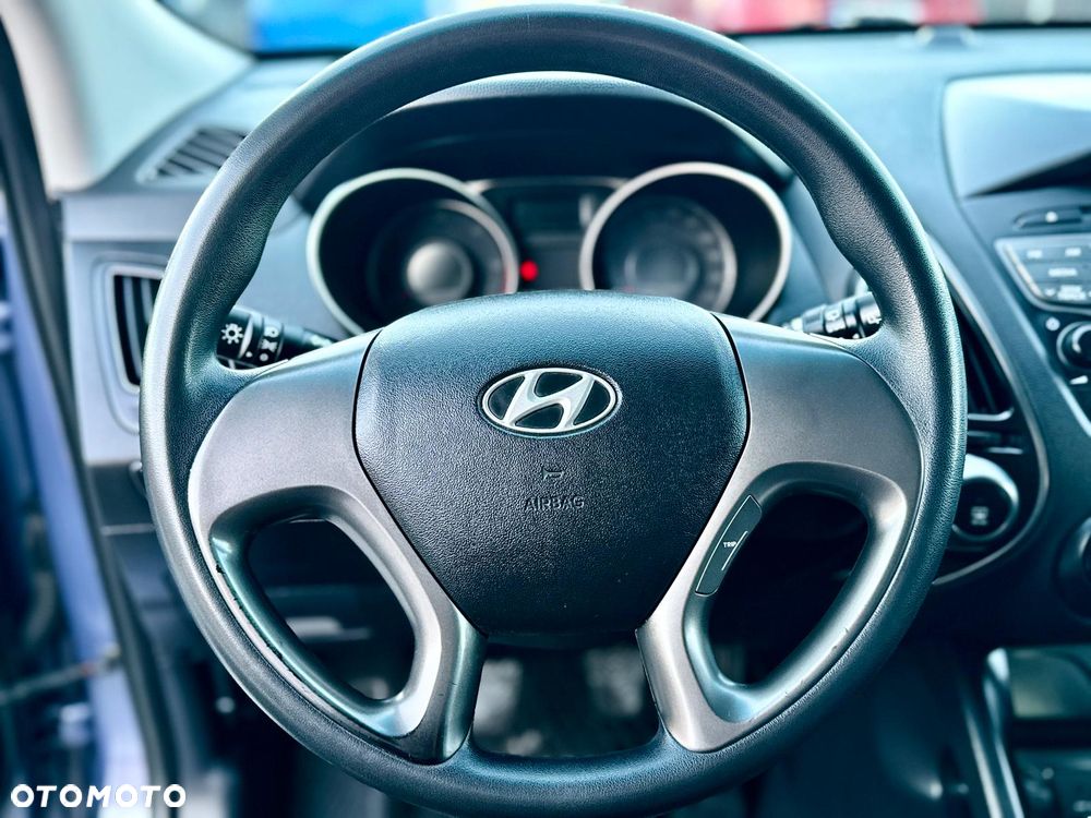 Hyundai ix35 1.7 CRDi 2WD blue Comfort - 23