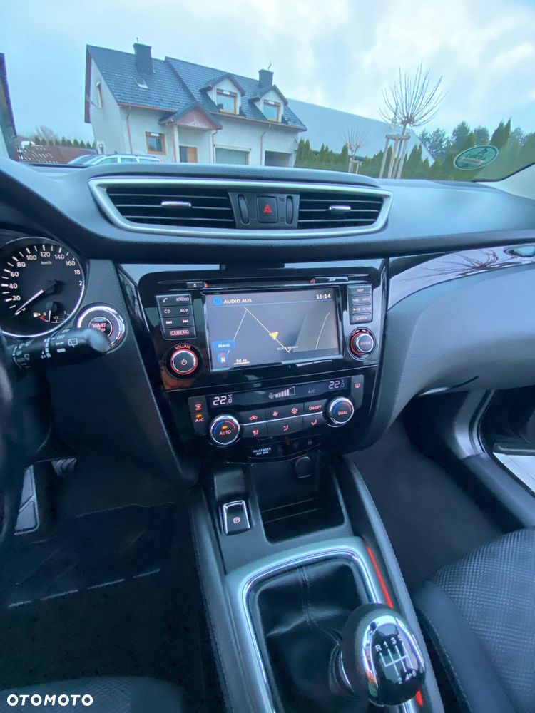 Nissan Qashqai 1.6 DIG-T N-Connecta - 11