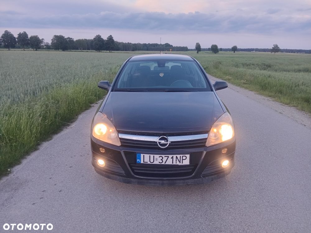 Opel Astra - 1