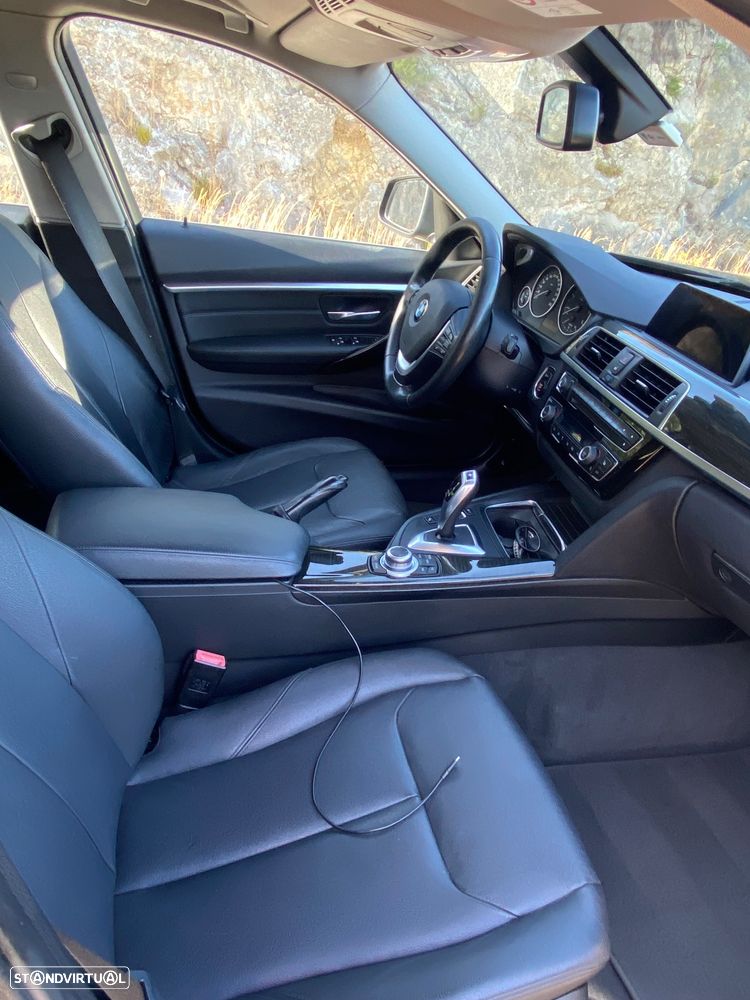 BMW 320 d Line Luxury Auto - 11
