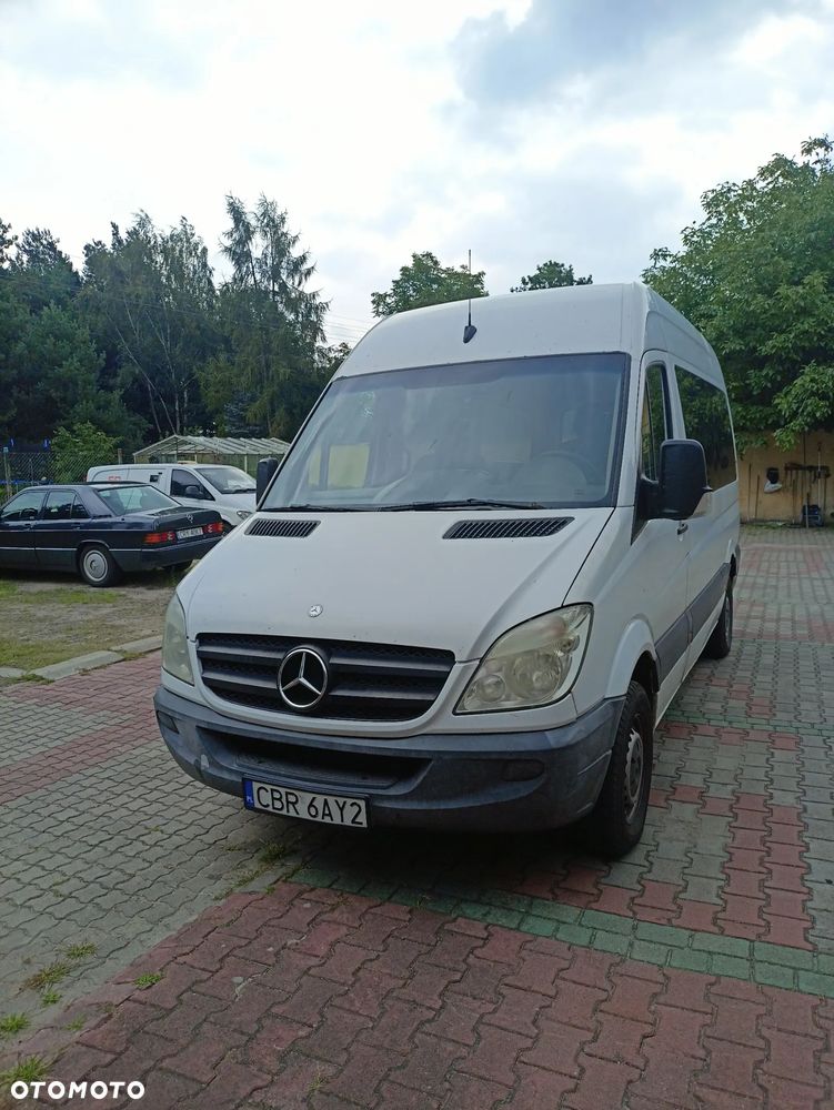 Mercedes-Benz Sprinter - 1