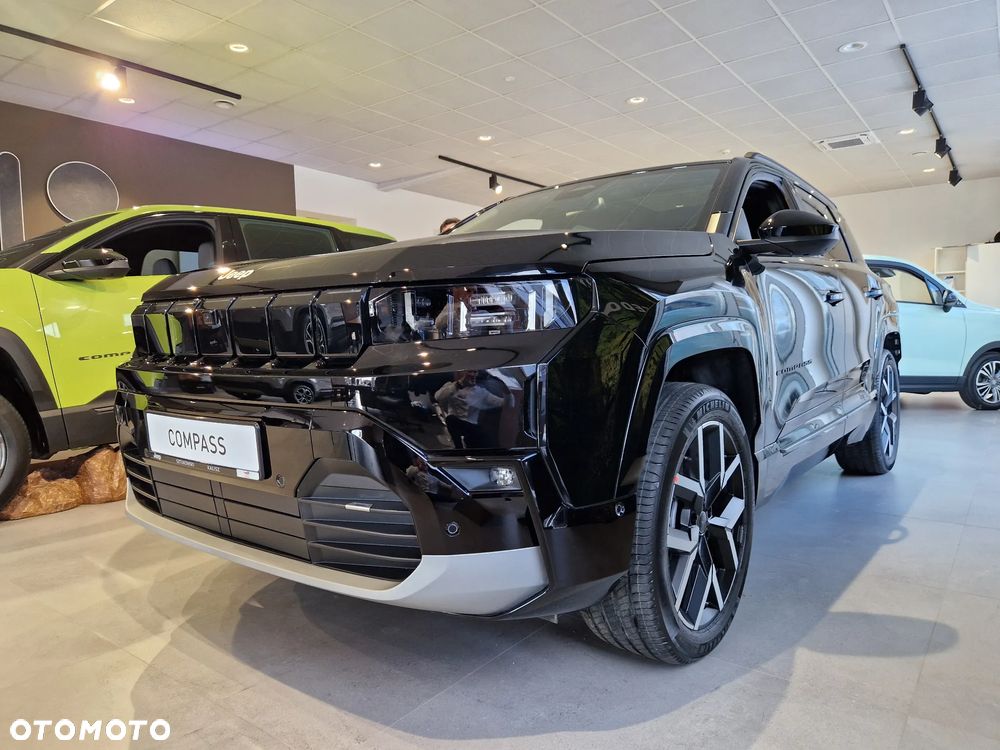 Jeep Compass 73.7kWh First Edition FWD - 3