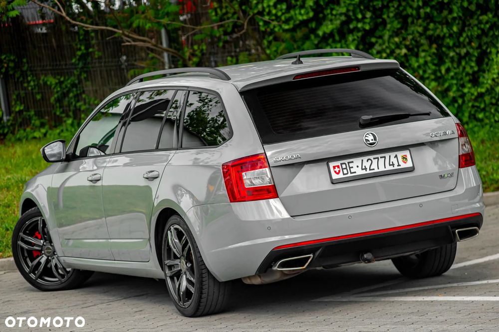 Skoda Octavia 2.0 TDI RS - 11