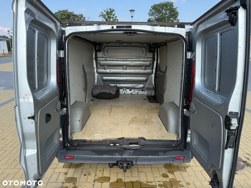 Opel Vivaro - 15
