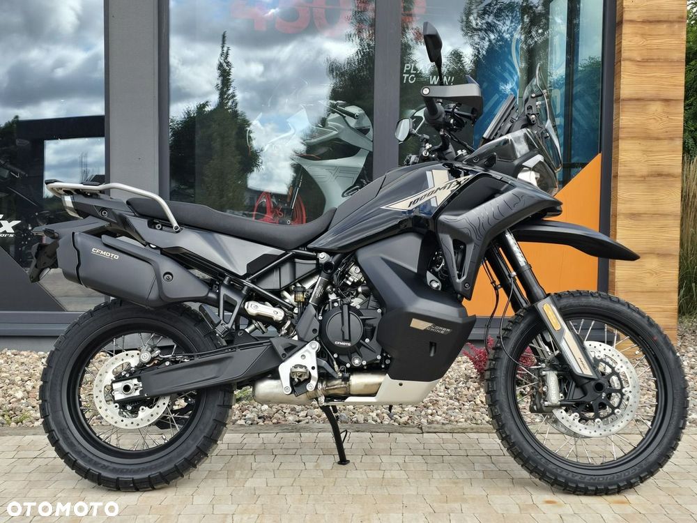Cfmoto MT-X