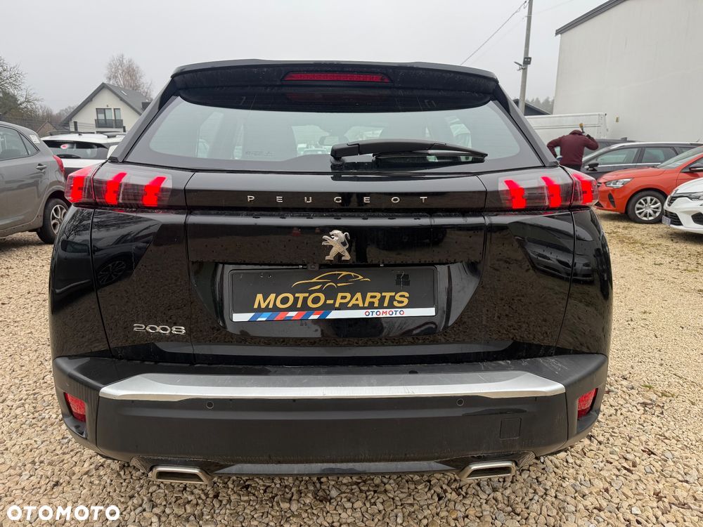 Peugeot 2008 - 7