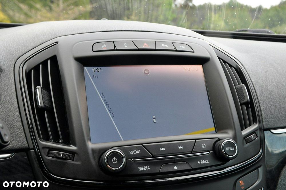 Opel Insignia - 32