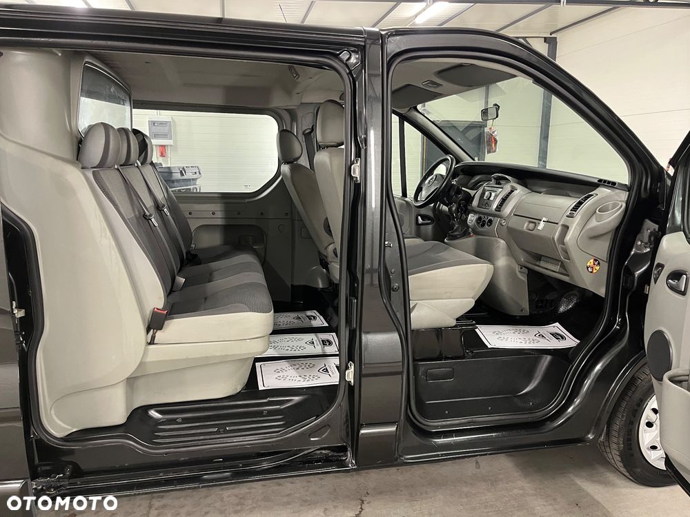 Opel Vivaro - 16