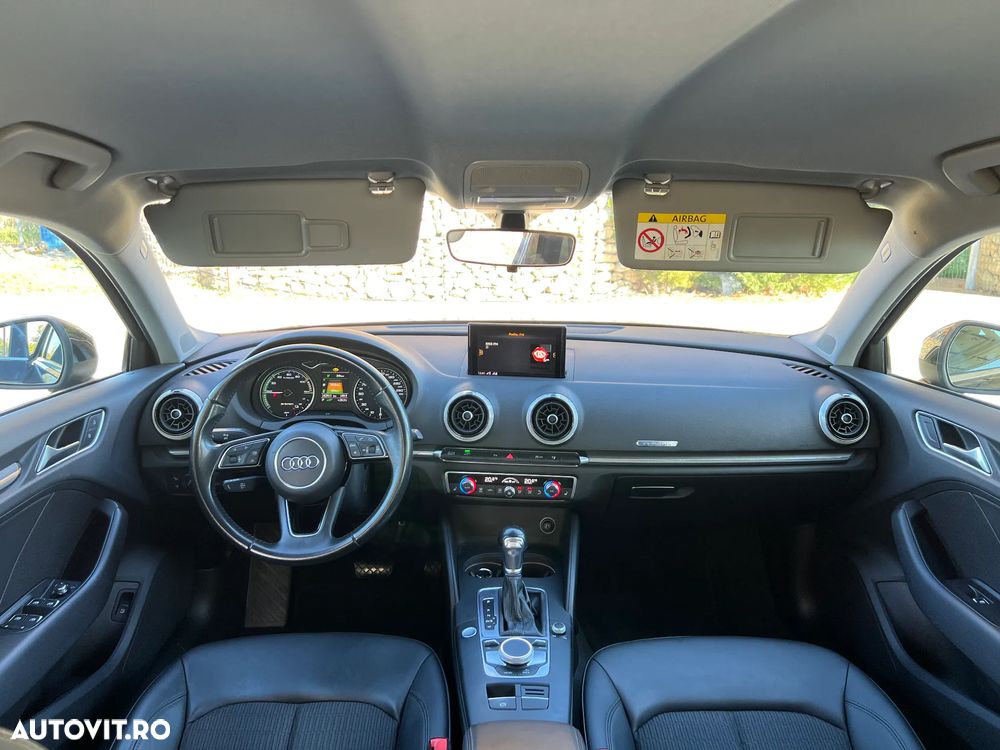 Audi A3 1.4 TFSI Sportback e-tron Attraction - 11