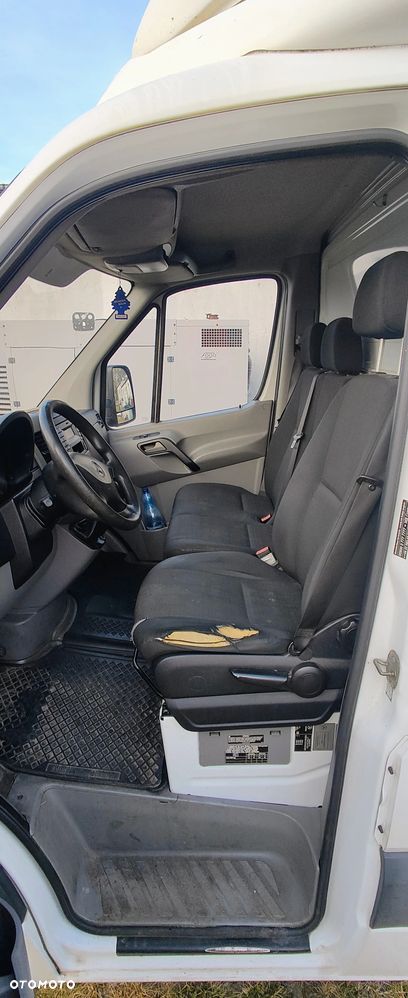 Mercedes-Benz Sprinter - 8
