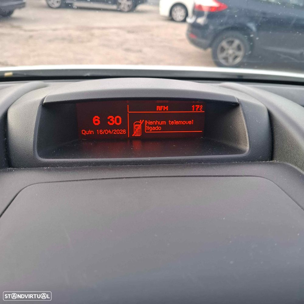 Peugeot Partner 1.6 HDI 3Lugres - 11