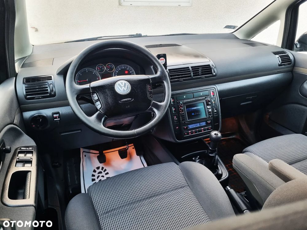 Volkswagen Sharan 1.9 TDI Comfortline Family - 6