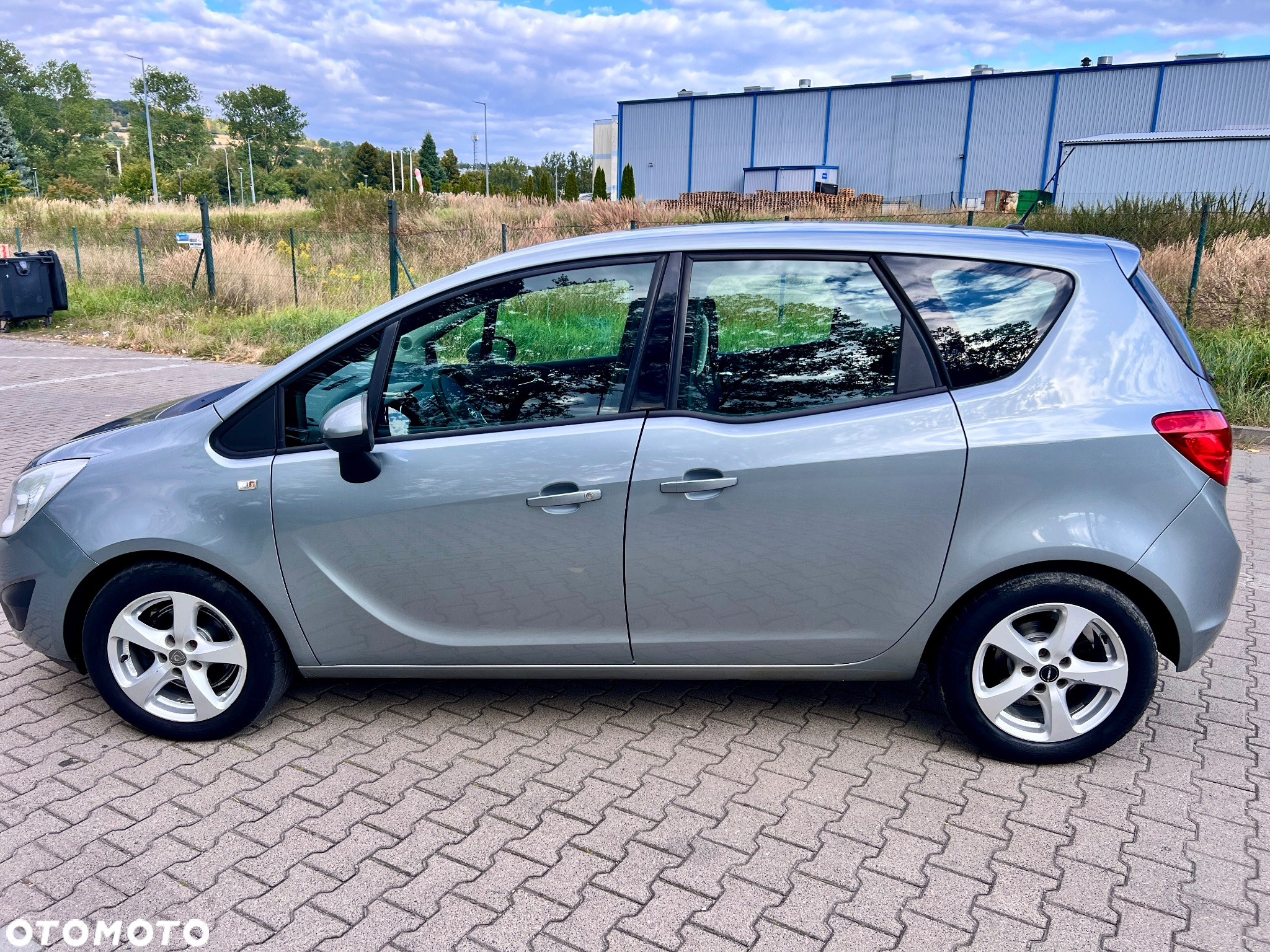 Opel Meriva 1.4 150 Jahre - 8