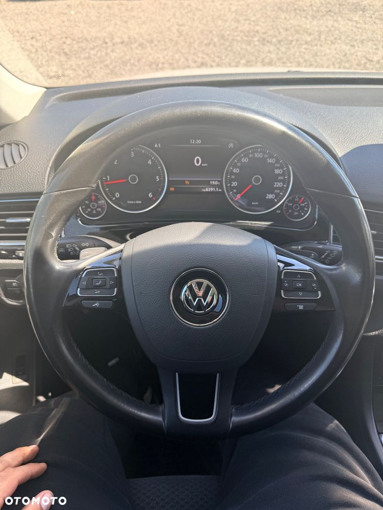 Volkswagen Touareg 3.0 V6 TDI SCR Blue Motion DPF Automatik Executive Edition - 10