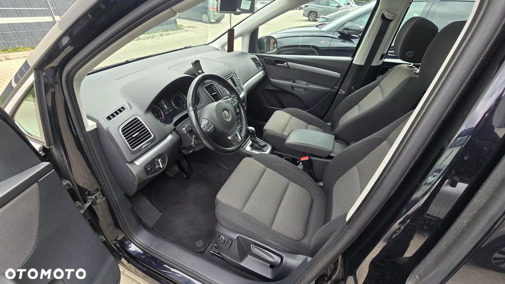 Volkswagen Sharan 2.0 TSI DSG Highline - 10