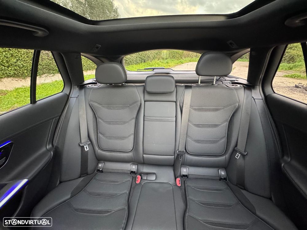 Mercedes-Benz C 63 AMG S E Performance 4Matic - 11