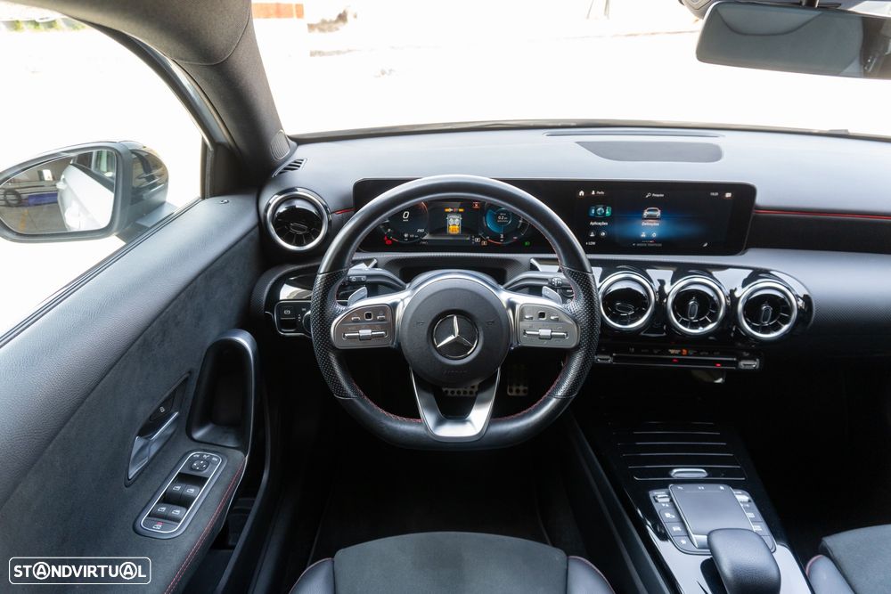Mercedes-Benz A 180 7G-DCT AMG Line - 14