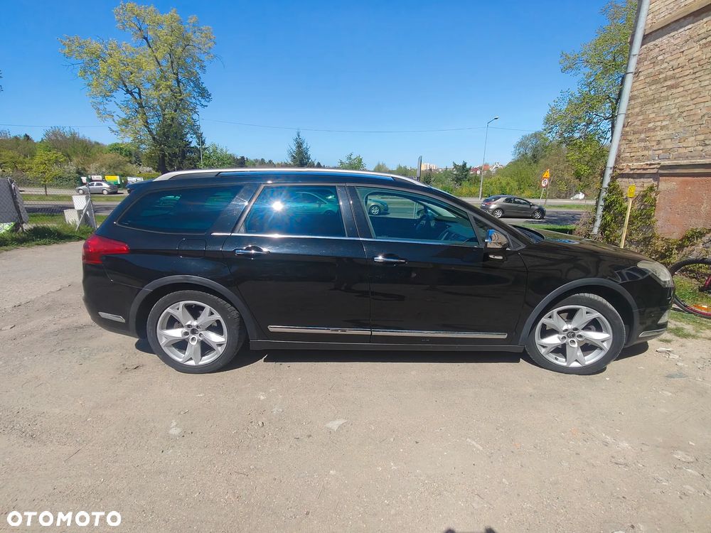 Citroën C5 HDi 140 FAP CrossTourer - 2