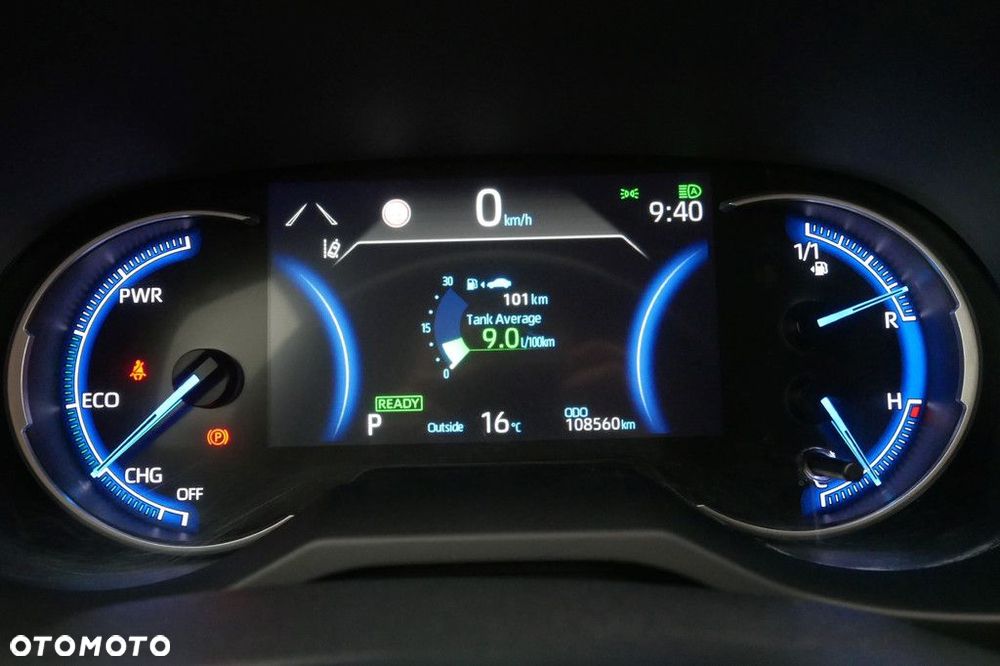 Toyota RAV4 - 9