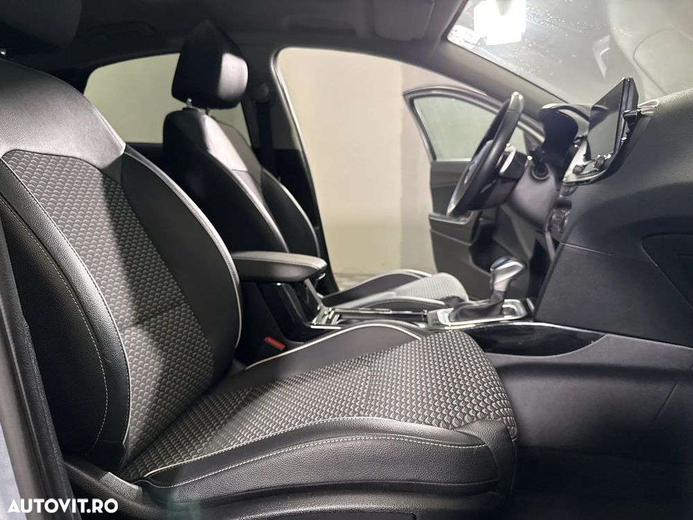 Kia XCeed - 12