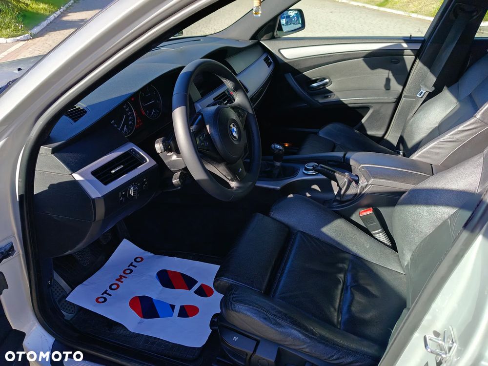 BMW Seria 5 520d - 7