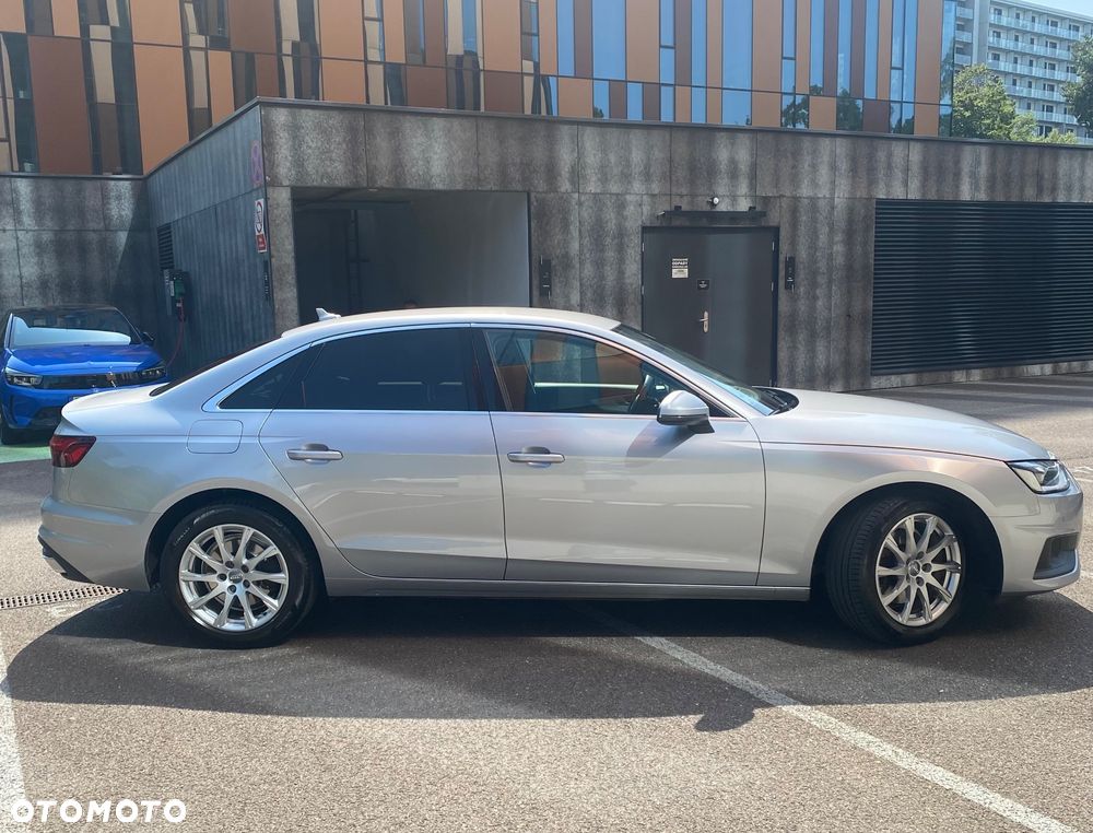 Audi A4 Limousine - 7