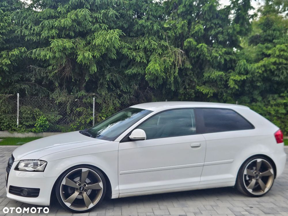 Audi A3 3-drzwiowe 1.6 Attraction - 15