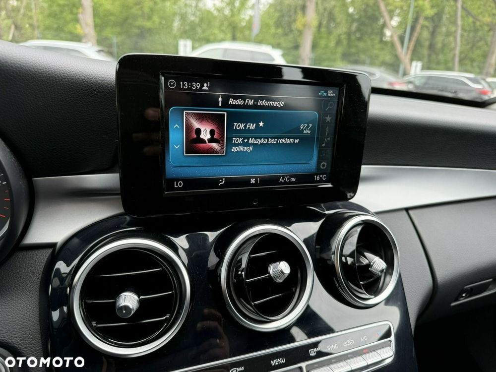 Mercedes-Benz Klasa C 220 d 9G-TRONIC - 22