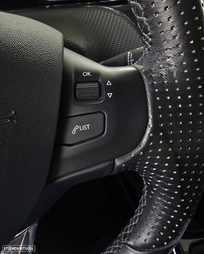 Peugeot 2008 1.2 PureTech Crossway EAT6 - 8