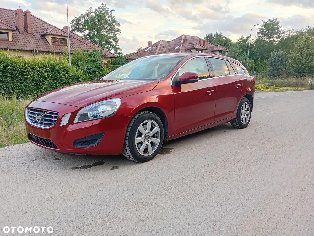 Volvo V60 T4 Momentum - 4