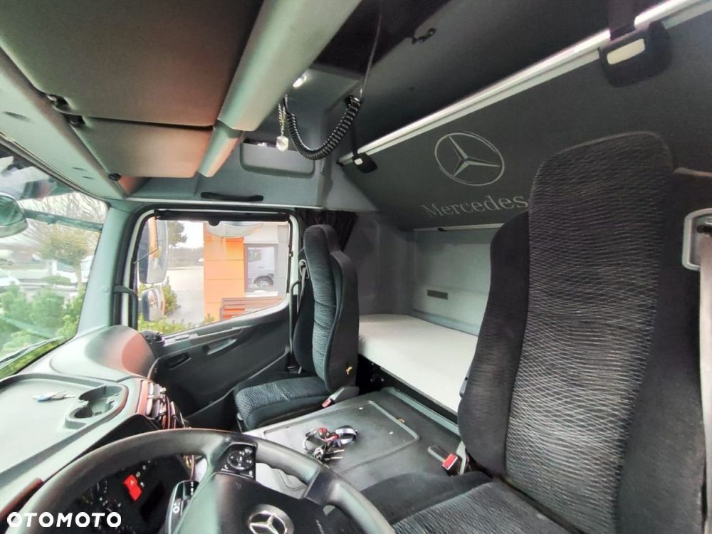 Mercedes-Benz Atego - 13