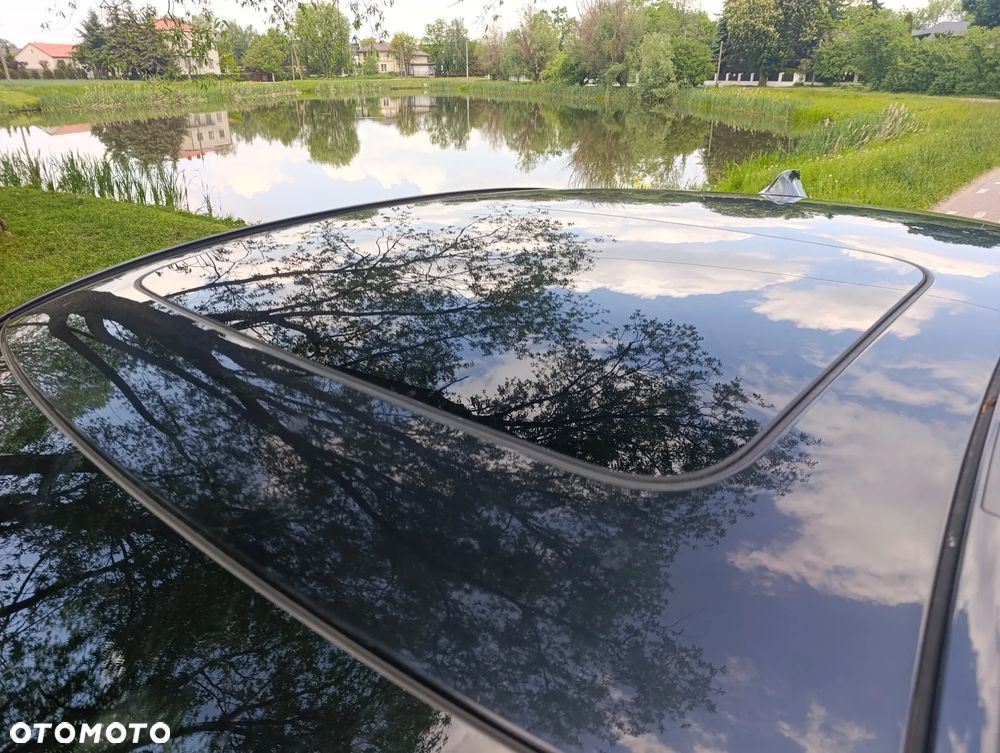 BMW Seria 7 750d xDrive Blue Performance Edition Exclusive - 17