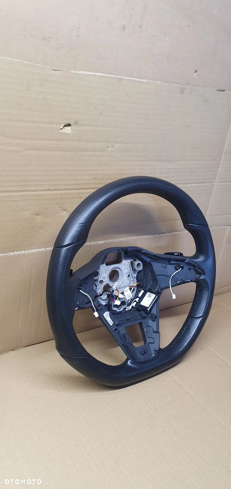 Kierownica skórzana łopatki VW Golf VIII GTI GTD 5H0959542N - 2