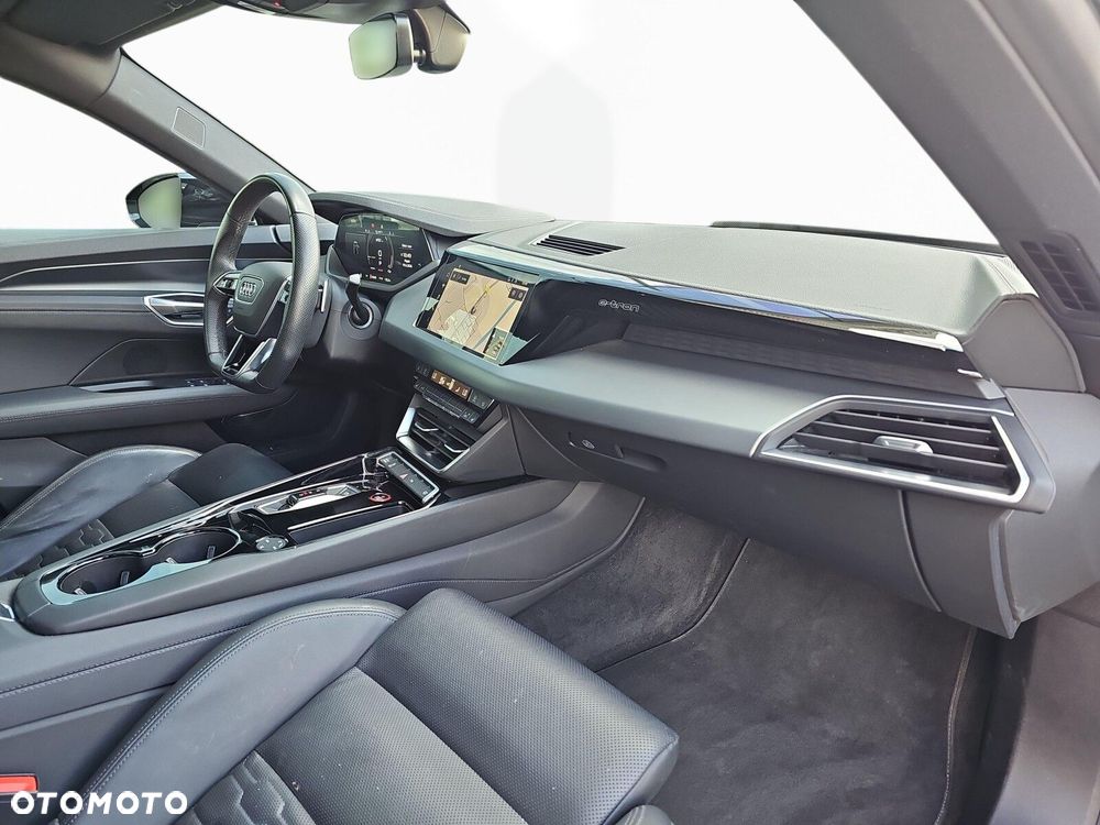 Audi e-tron GT 60 93kWh Quattro - 28