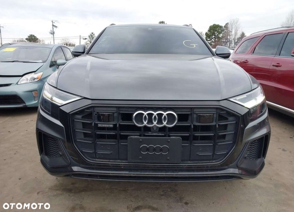 Audi Q8 - 3