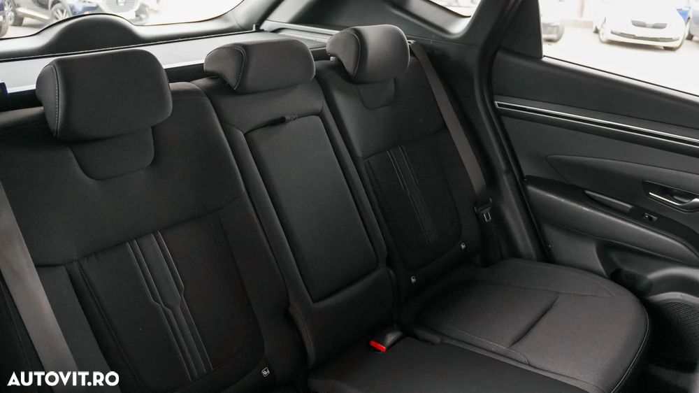 Hyundai Tucson 1.6 T-GDi HEV 2WD Select - 27