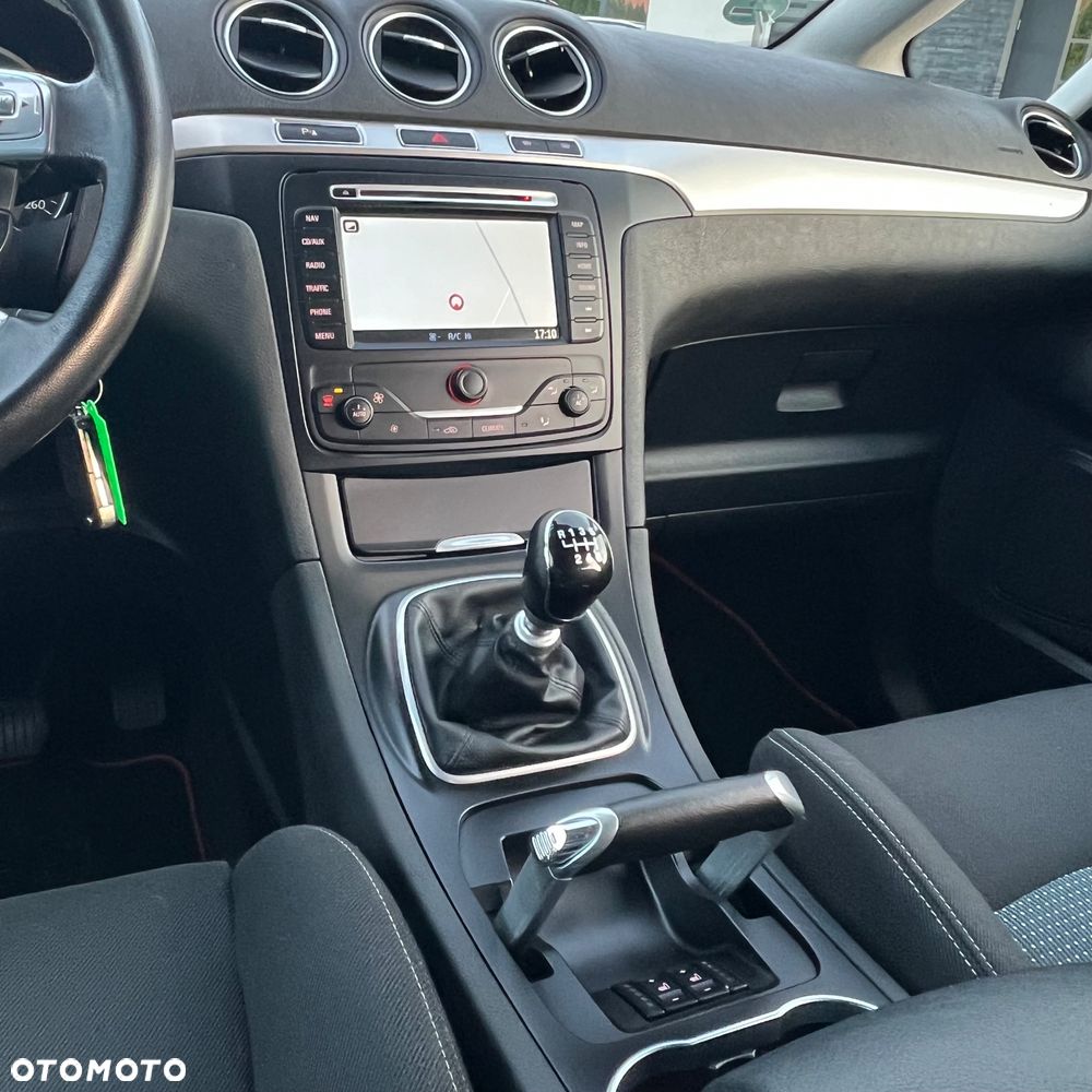 Ford S-Max 2.0 TDCi Titanium - 35