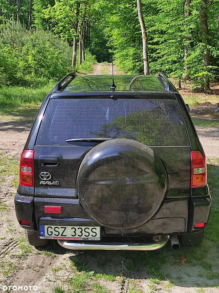 Toyota RAV4 2.0 VVT-i 4x4 - 19