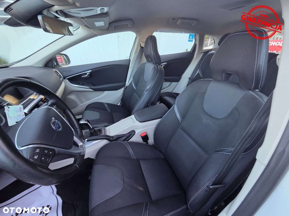 Volvo V40 D2 Drive-E Ocean Race - 19