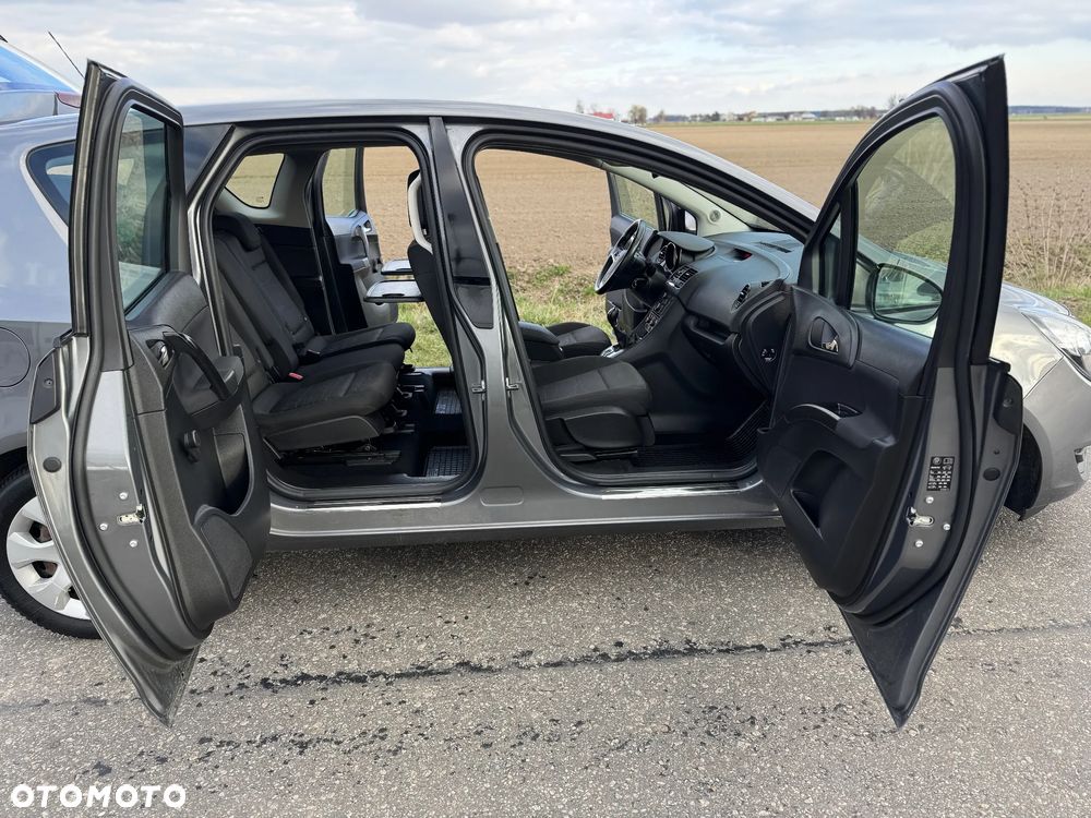 Opel Meriva 1.4 T Essentia - 24