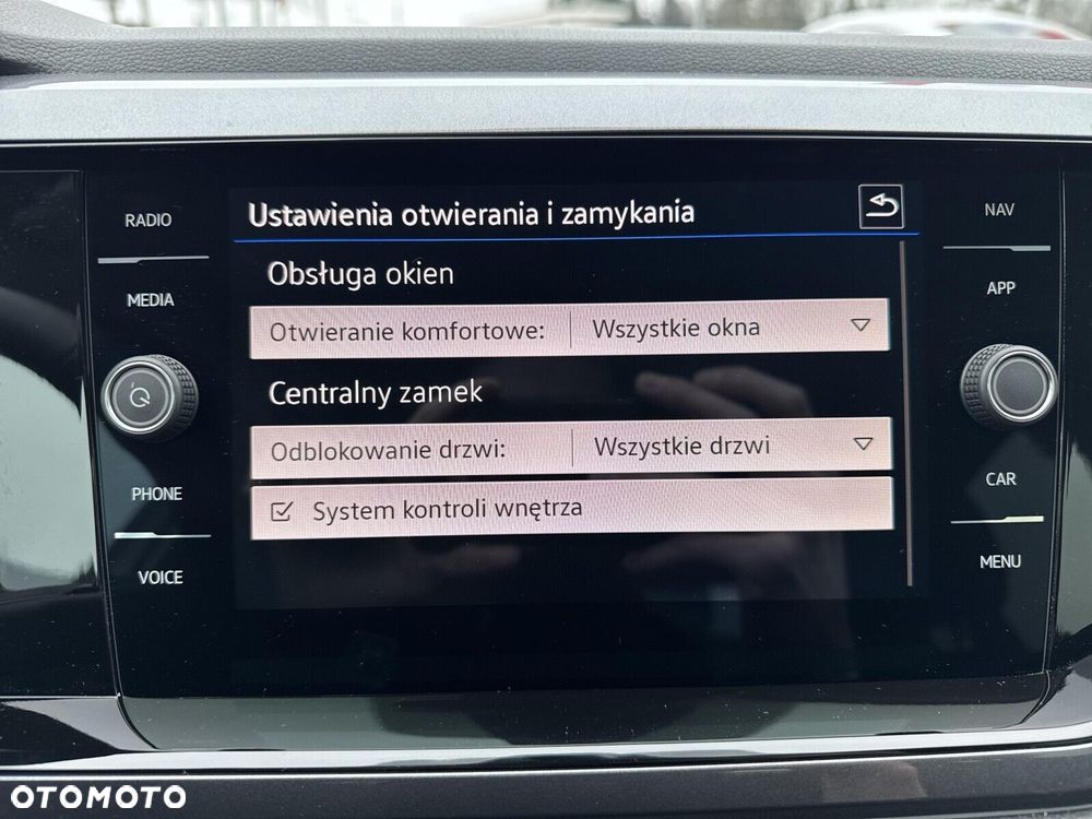 Volkswagen Taigo - 34