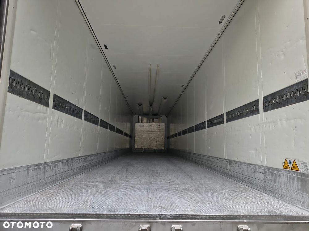Schmitz Cargobull SCB*S3B - 12