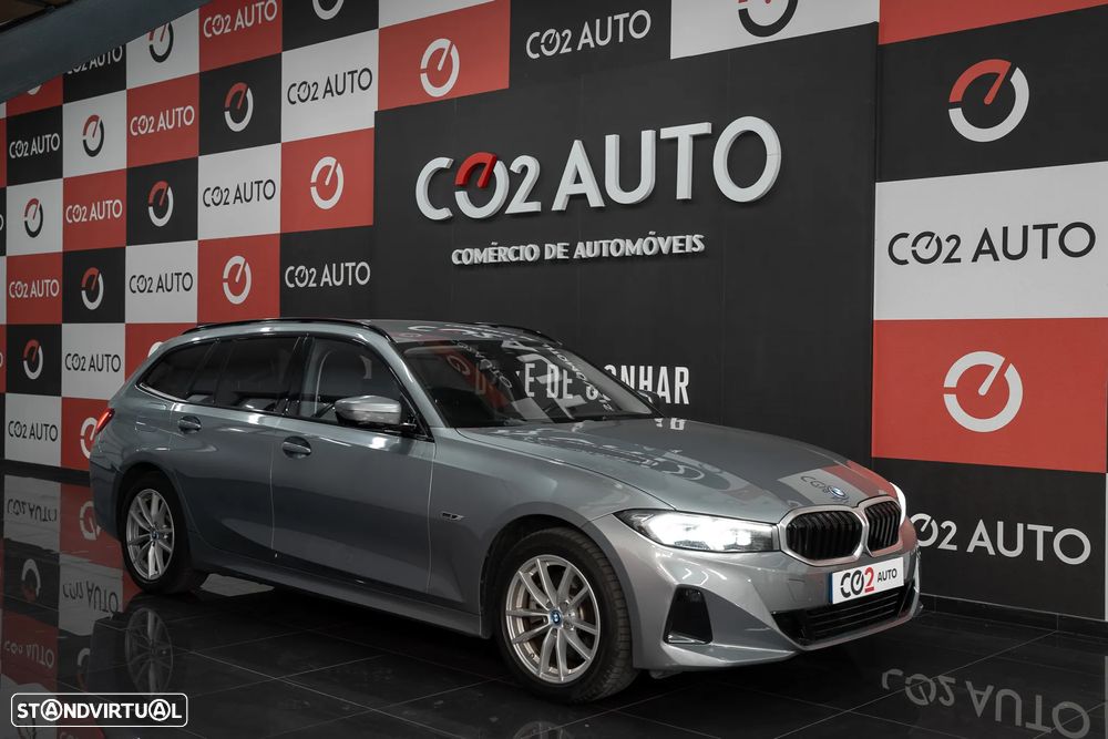 BMW 320 e Touring Corporate Edition Auto
